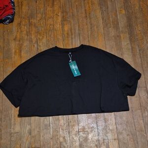 SHEIN Black Oversized Cropped Tee